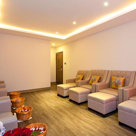 Tgt Beach Hotel Дананг Екстериор снимка